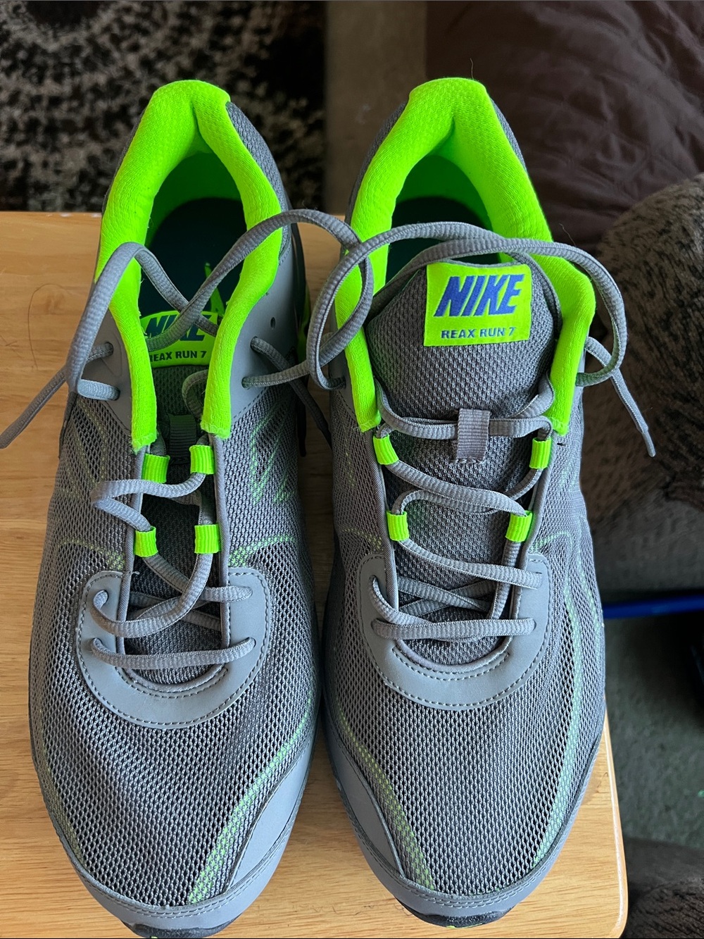 Nike mens Grey Sneakers with Neon Green Accents Sz 14